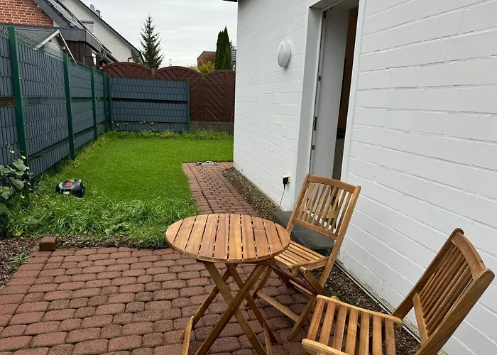 Moderne Wohnung Mit Garten